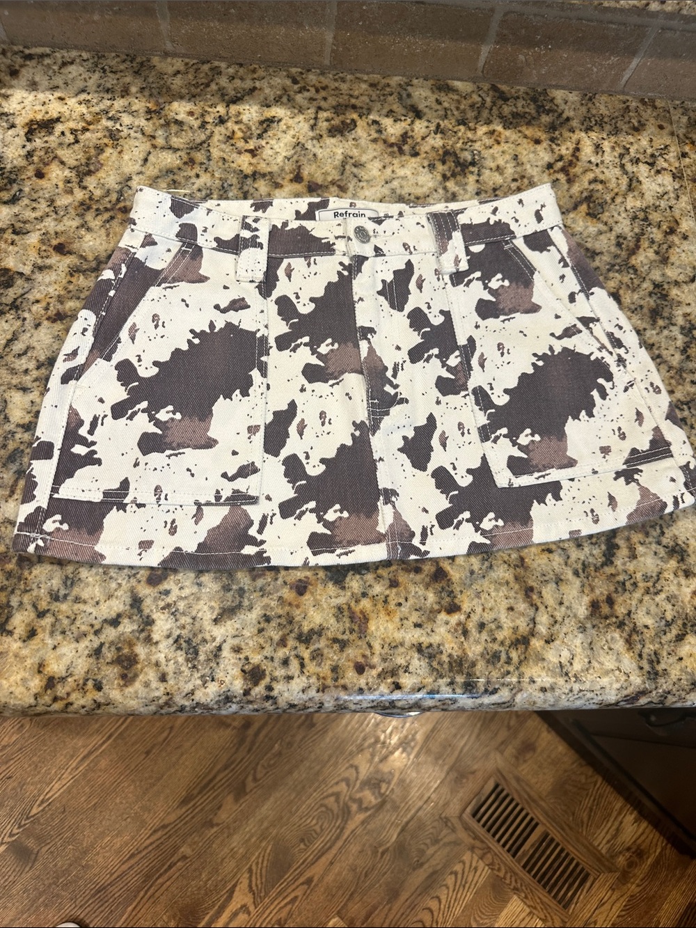 Refrain Brand. NWOT. White & Brown Cow-Print Mini Skirt